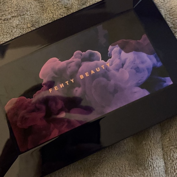 Rihanna Fenty Beauty Moroccan Spice Eyeshadow - Picture 2 of 3